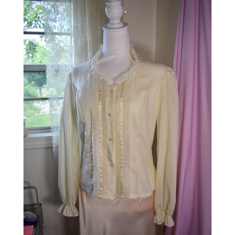 Vintage Kir of California Cream Lace Ruffle Blouse Victorian Romantic Large